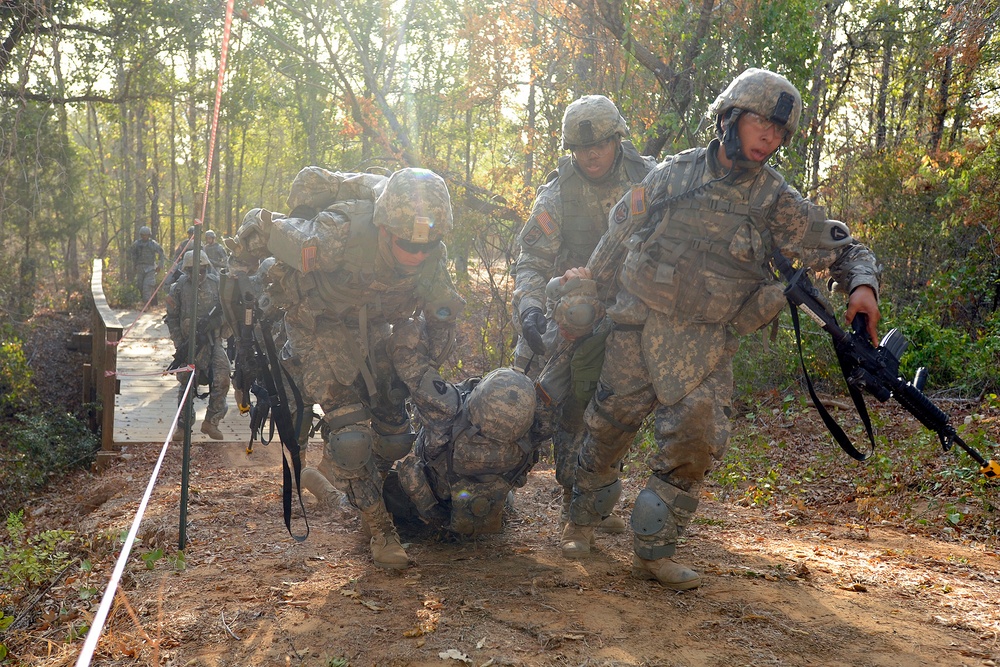 DVIDS - Images - Alpha Troop dismounts [Image 19 of 30]