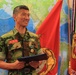 ROK Marine Lt. Col. Lee receives award from MARFORPAC CG