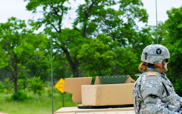 1st BCT soldier trains prior to deployment