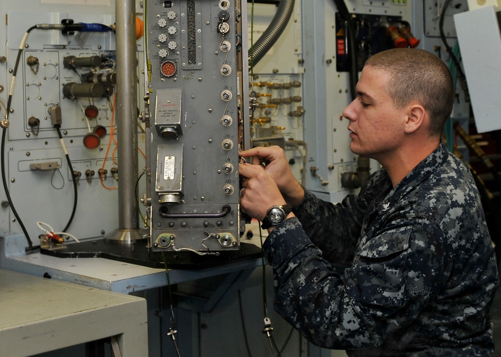 USS Abraham Lincoln action
