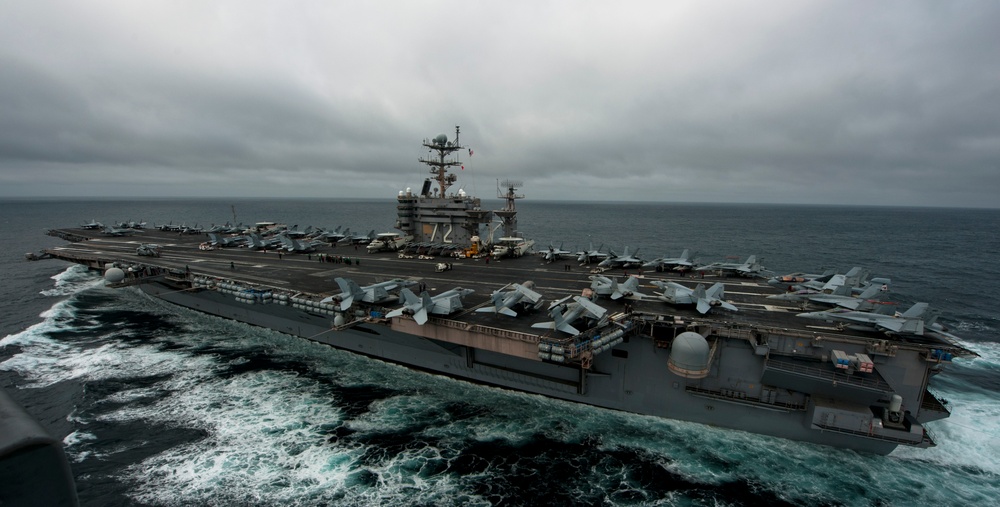 USS Abraham Lincoln action