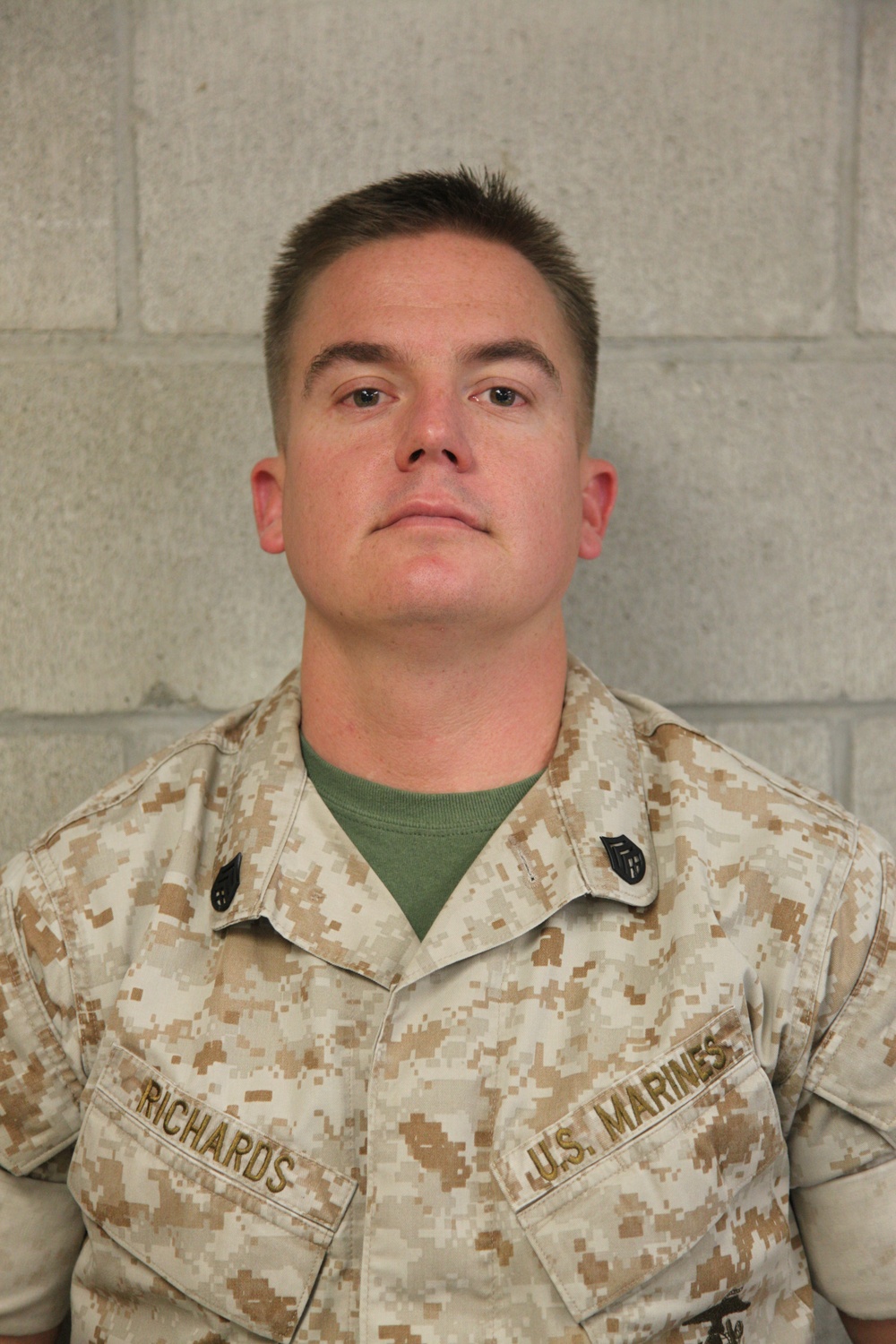 Marine receives nation’s highest honor: 1st MLG Marine watches as Sgt. Dakota Meyer awarded MoH