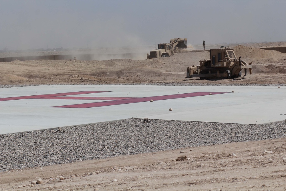 TF Roughneck constructs walls around LZ