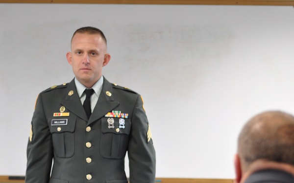 California National Guard soldiers compete in the 2011 Best Warrior Competition