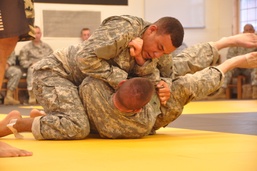 California National Guard soldiers compete in the 2011 Best Warrior Competition