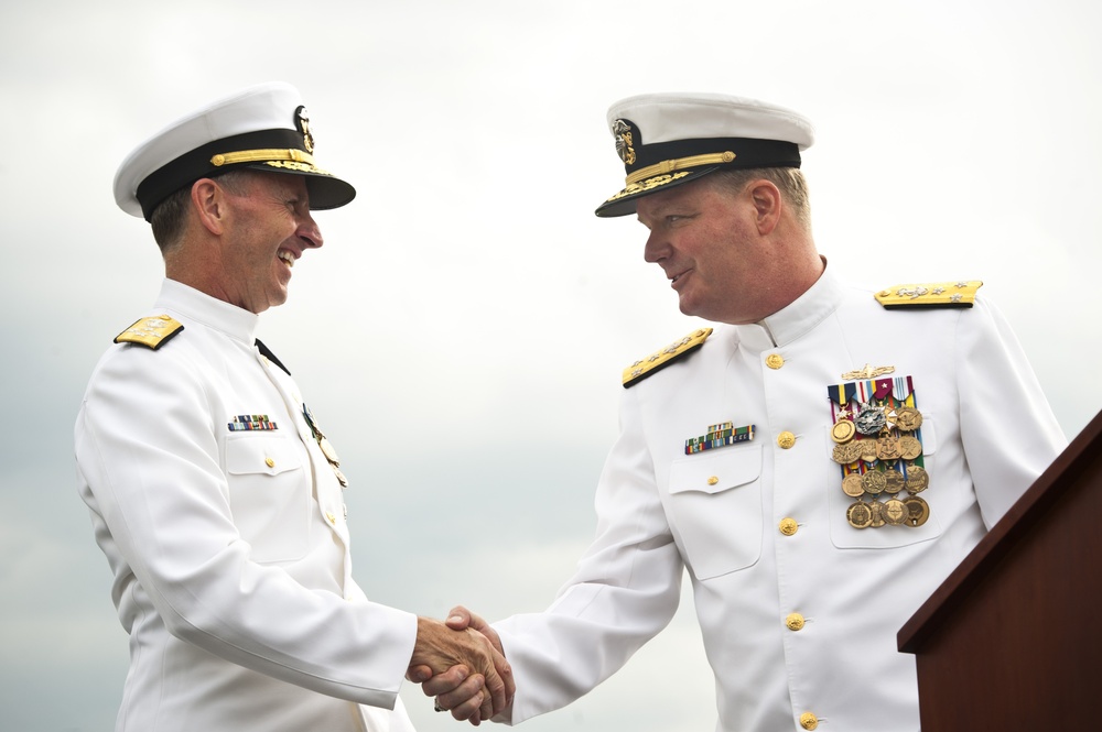 U.S. Fleet Cyber Command/U.S. 10th Fleet change of command ceremony