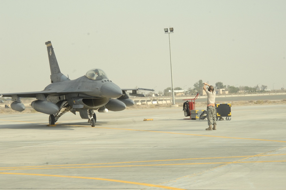 The first planes arrive