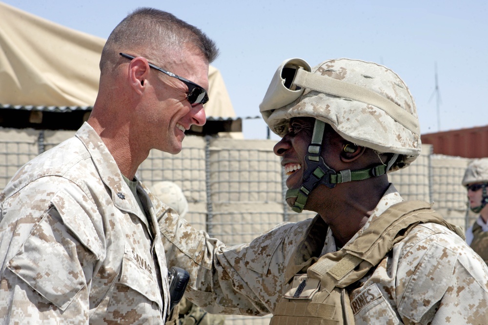 Marine top enlisted visits Marines