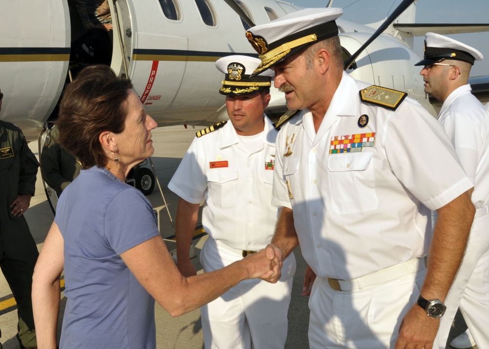 Pfannenstie meets Spanish rear admiral Casas