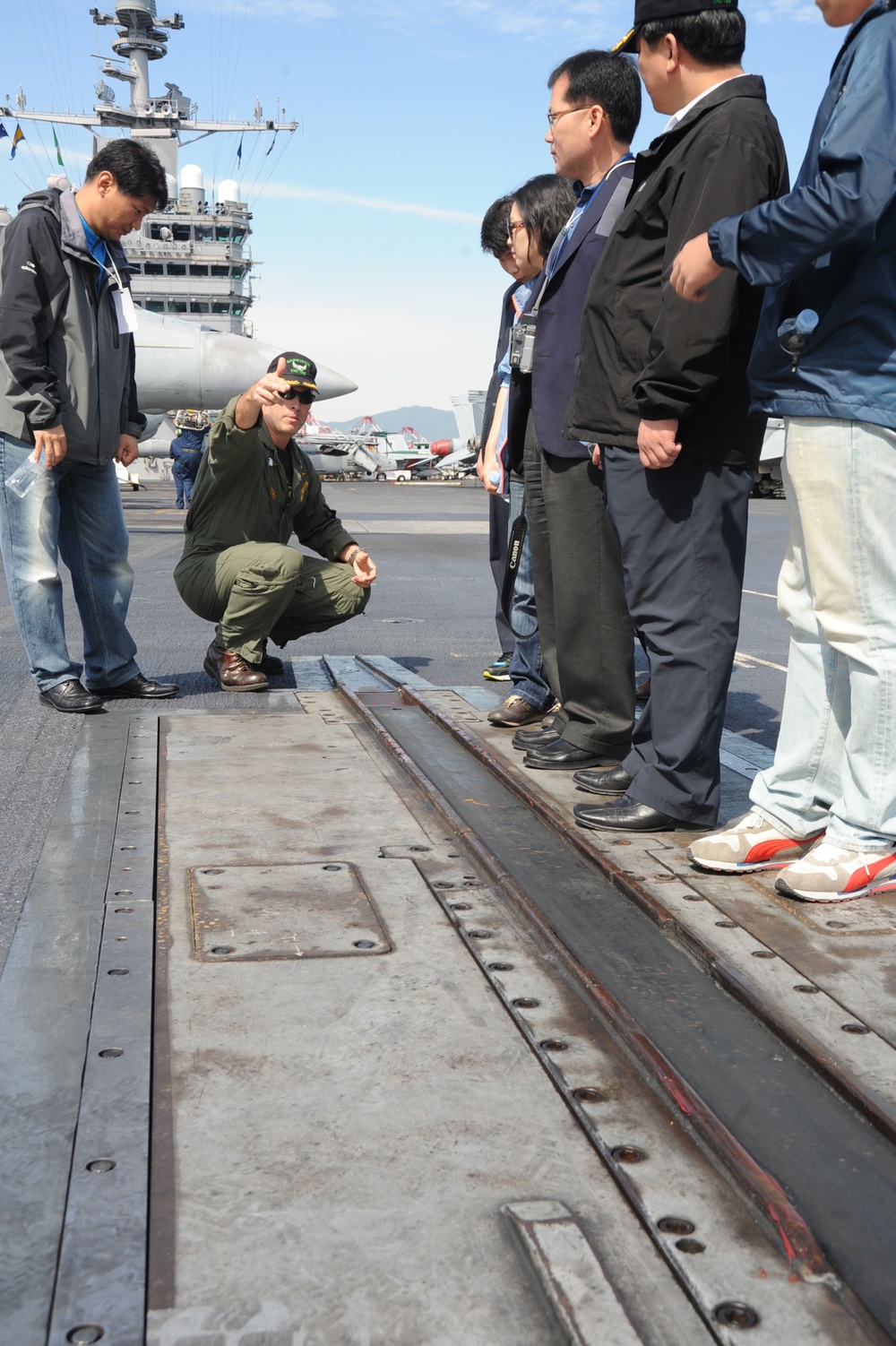 Korean visitors aboard USS George Washington