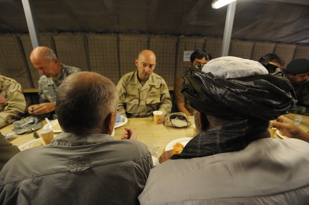 SACEUR visits troops in Afghanistan