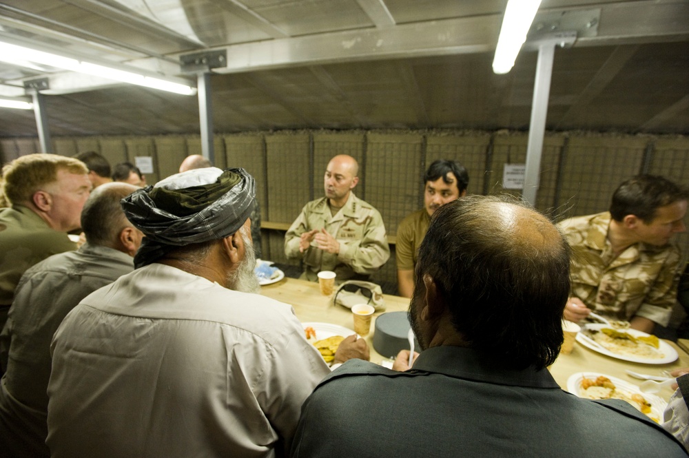 SACEUR visits troops in Afghanistan