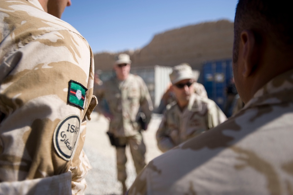 SACEUR visits troops in Afghanistan