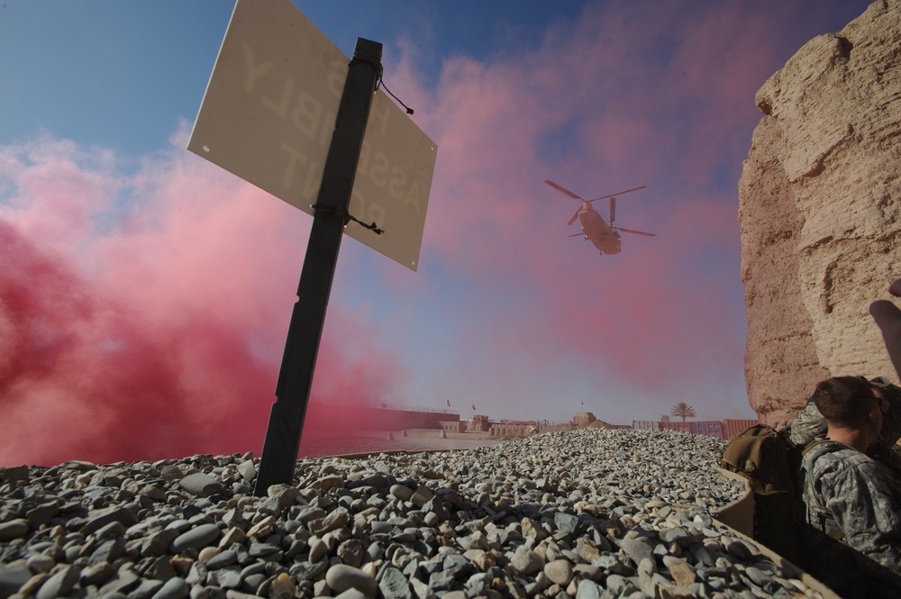 SACEUR visits troops in Afghanistan