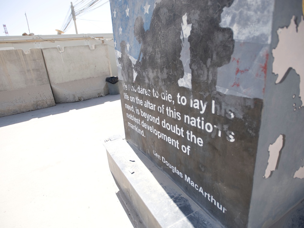 SACEUR visits troops in Afghanistan