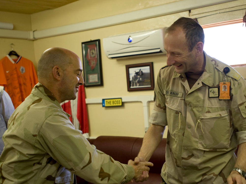 SACEUR visits troops in Afghanistan