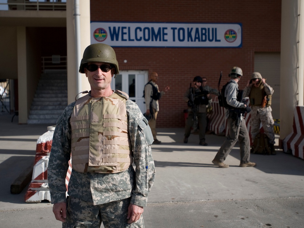 SACEUR visits troops in Afghanistan