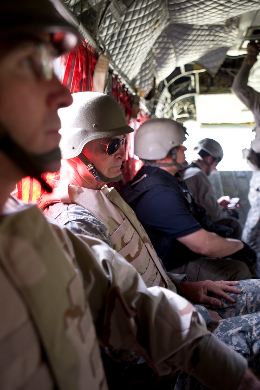 SACEUR visits troops in Afghanistan