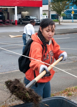 593rd Sustainment Brigade soldiers make a difference in Olympia