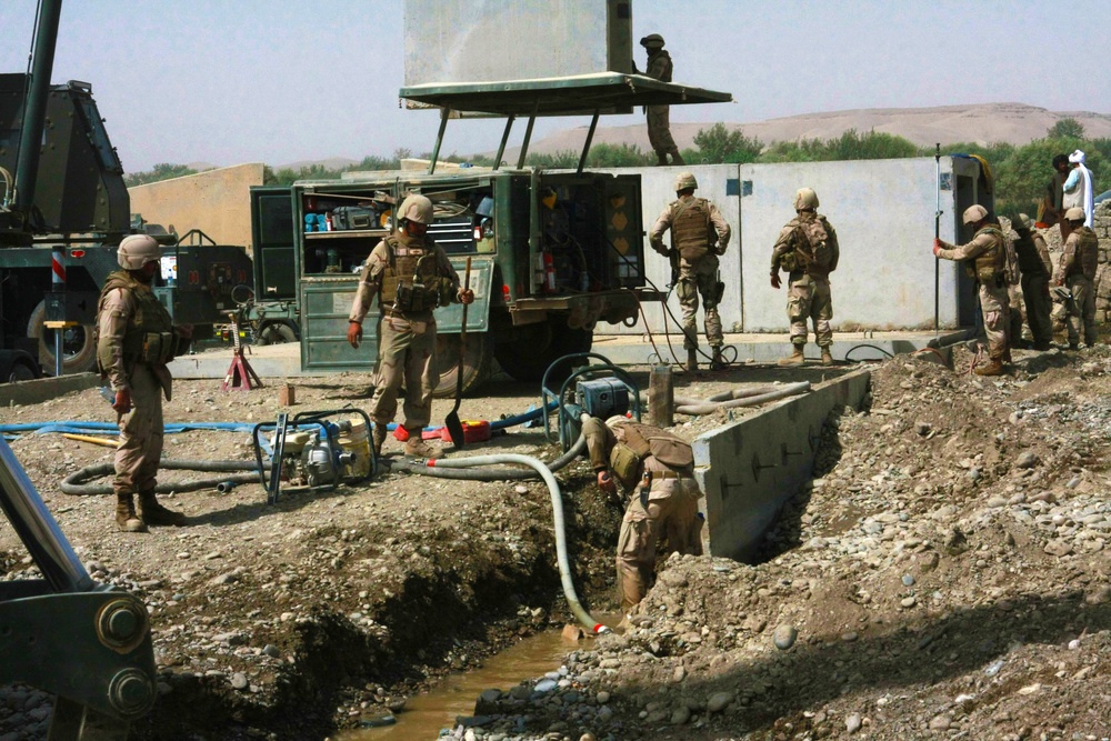 Wadi crossing construction in Musa Qala