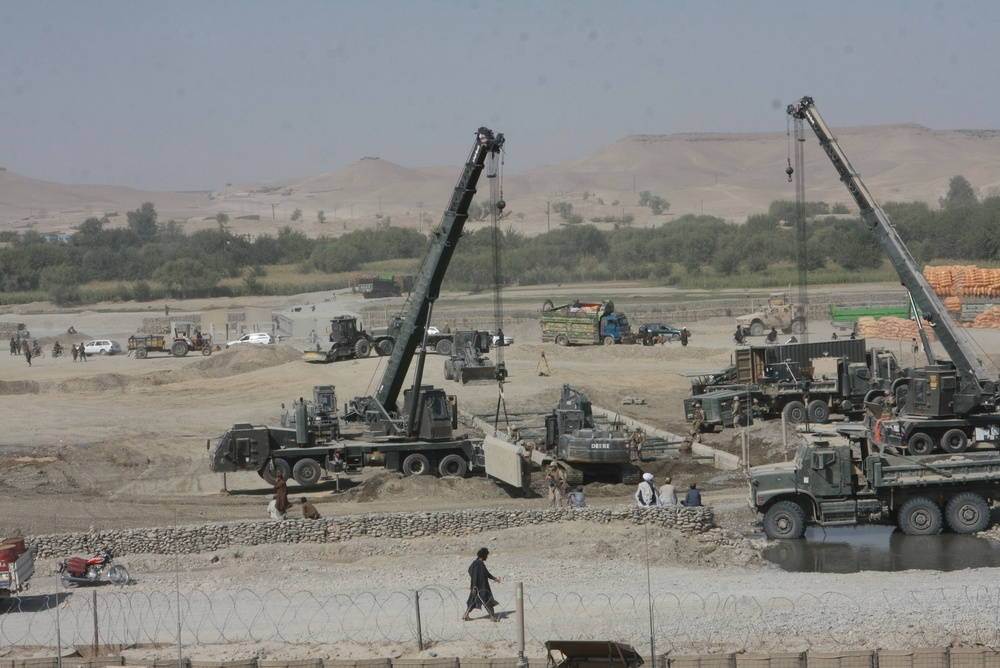 Wadi crossing construction in Musa Qala