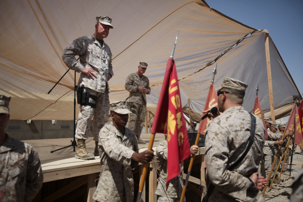 Commandant of the Marine Corps visits Camp Dwyer