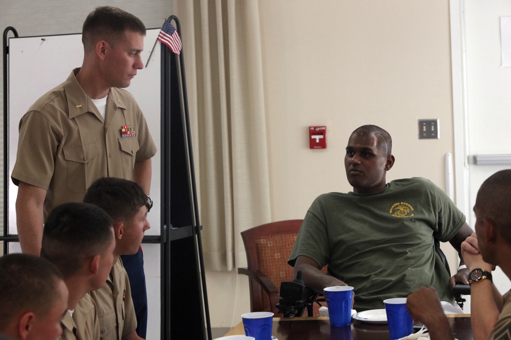 Marines visit Palo Alto Veterans Hospital