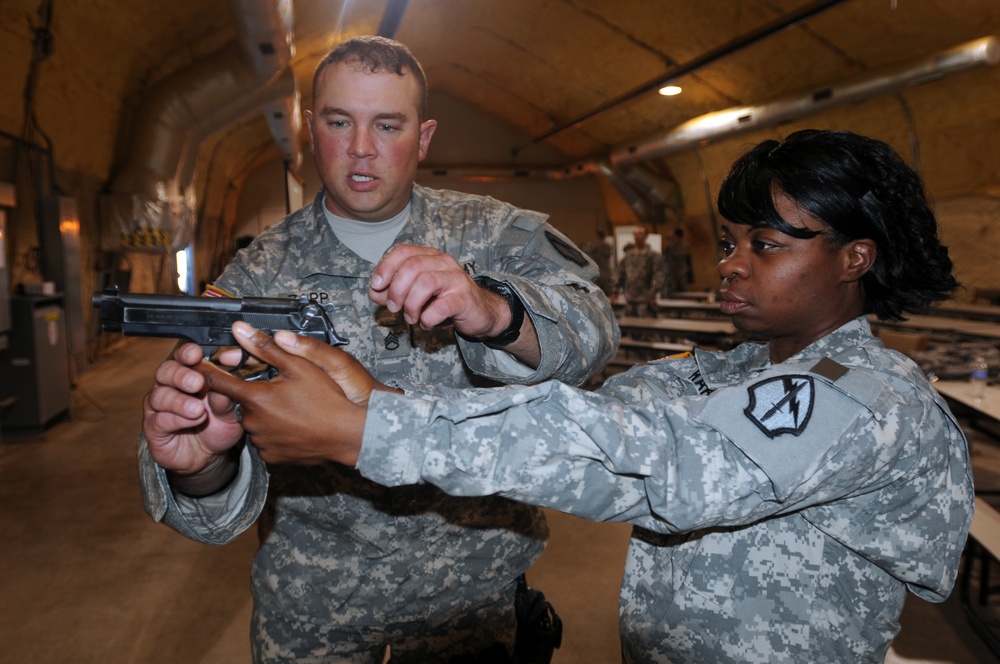 Basic markmanship class