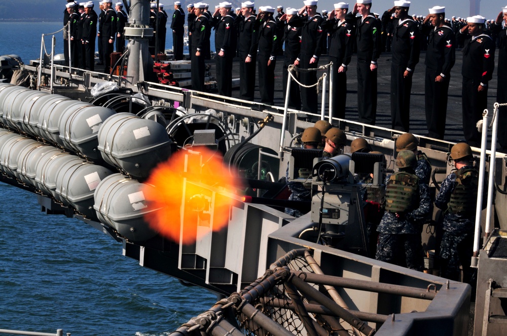 USS Carl Vinson in San Francisco