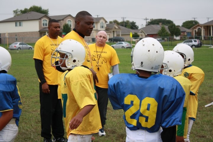 Faces From the Front: A Soldier's Love of Football