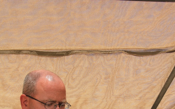 580th Signal OSP prepping and conducting a site Survey