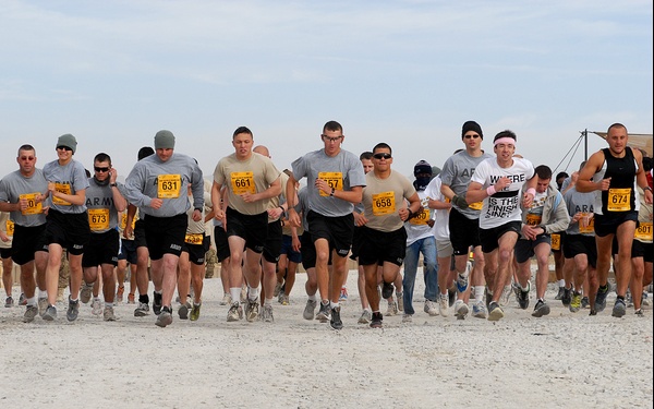 116th soldiers support each other in Army 10-Miler Shadow Run