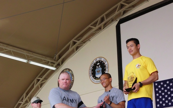 1/34th BSTB Run Army 10 Miler in Kuwait