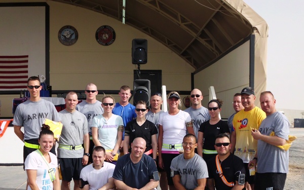 1/34th BSTB runs Army 10-Miler in Kuwait