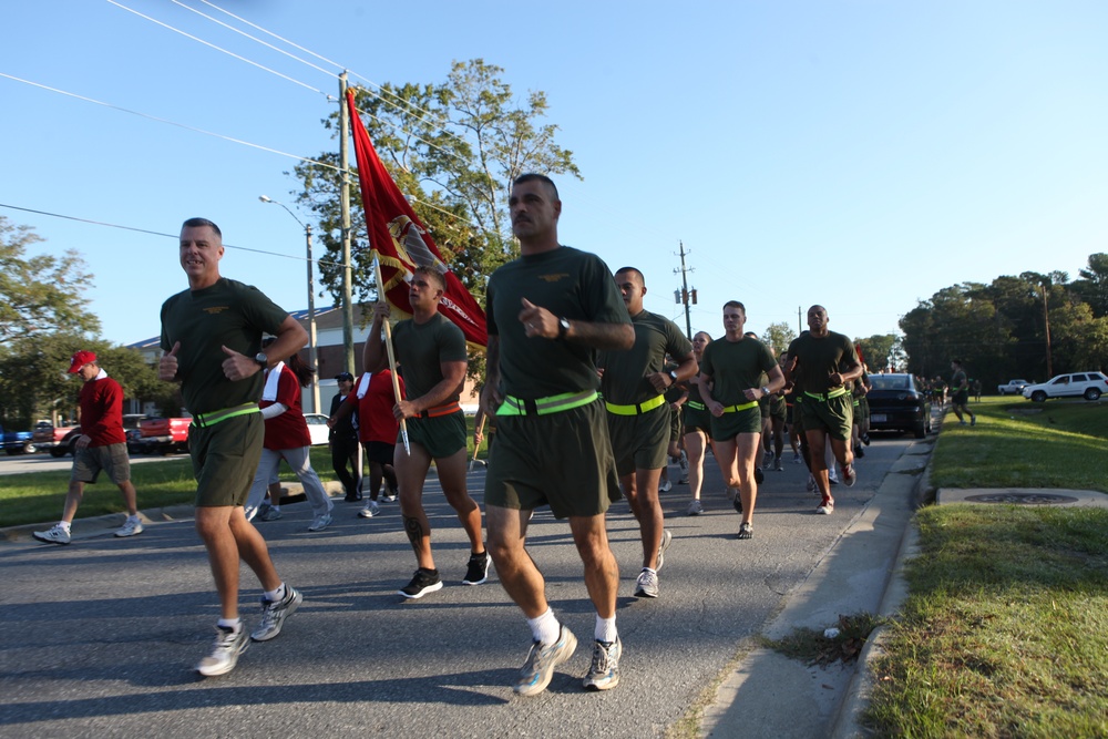 Service members, civilians promote CFC awareness with 5K