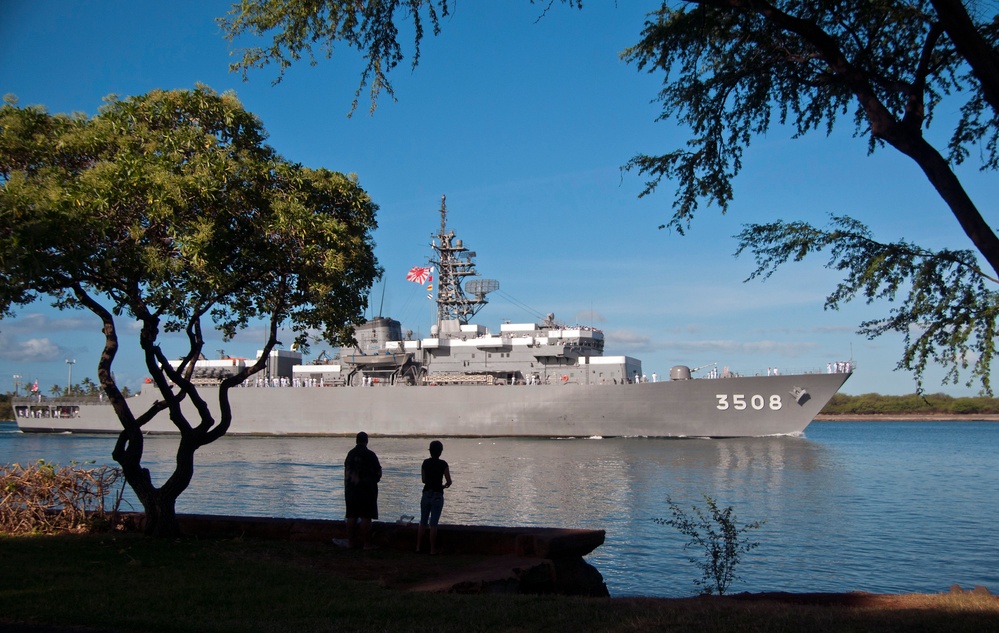 Japanese sailors visit Pearl Harbor