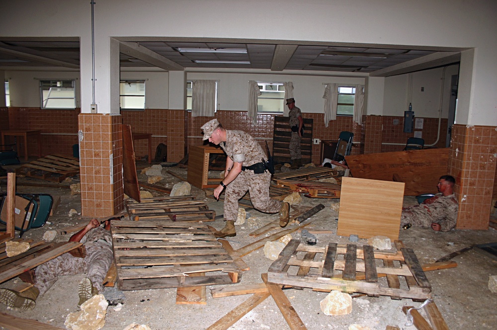 Marines, sailors perfect skills at mass casualty exercise