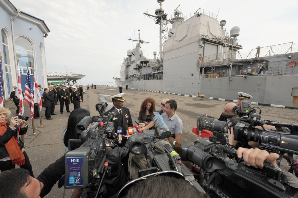 USS Philippine Sea visits Georgia