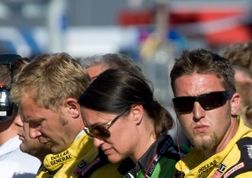 Tragic racing accident at the Izod IndyCar finale