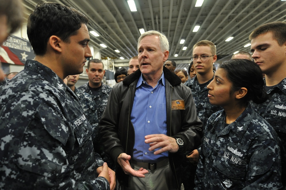 Ray Mabus with sailors aboard the USS Wasp