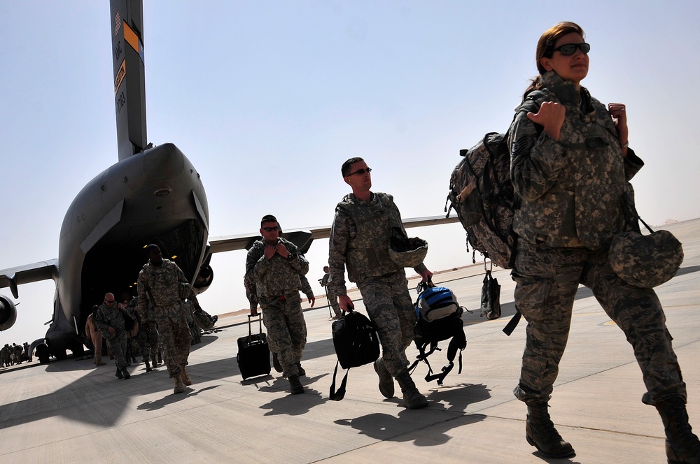 125th Expeditionary Fighter Squadron airmen deploy to Iraq