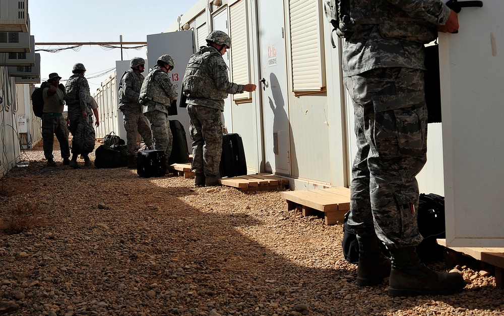 125th Expeditionary Fighter Squadron airmen deploy to Iraq