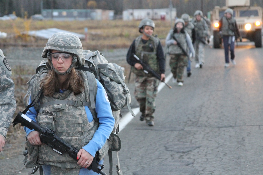 793rd MPs host ‘Spouses Challenge’