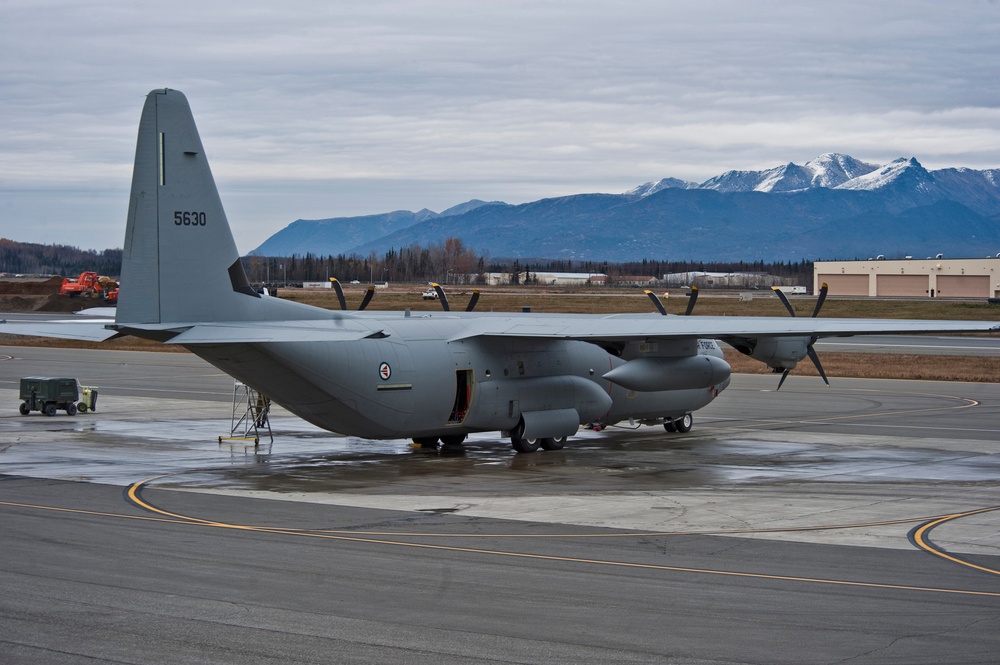 Norway soars into first RF-Alaska