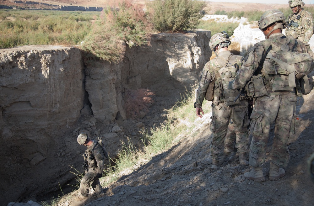 New road and checkpoint in Kandahar