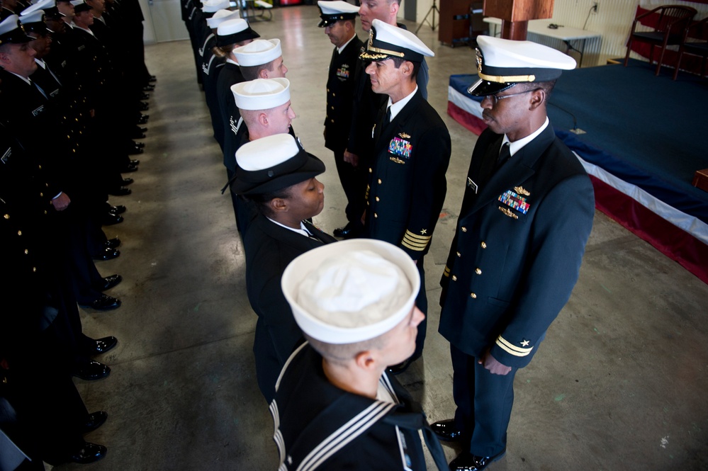 DVIDS - Images - Naval Network Warfare Command Uniform Inspection ...