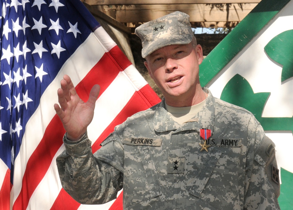 Bronze Star general
