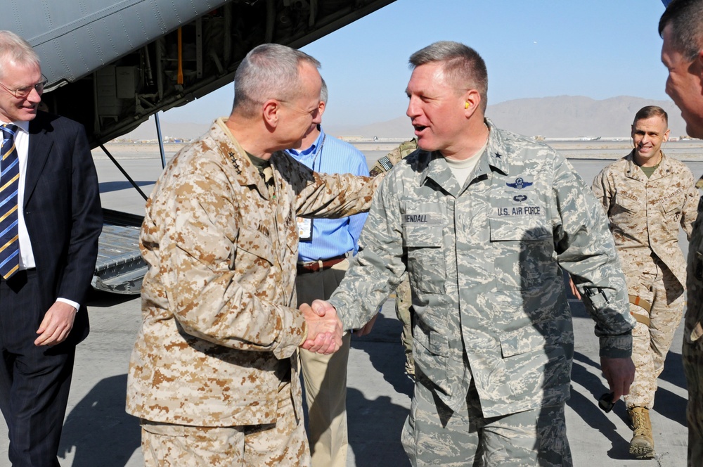 Gen. Allen arrives on Kandahar Airfield