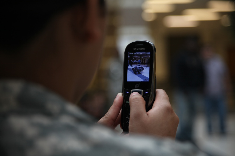 EOD Marines display practicality of robots