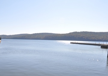 Tennessee River locking operations keep America's economy in ship shape